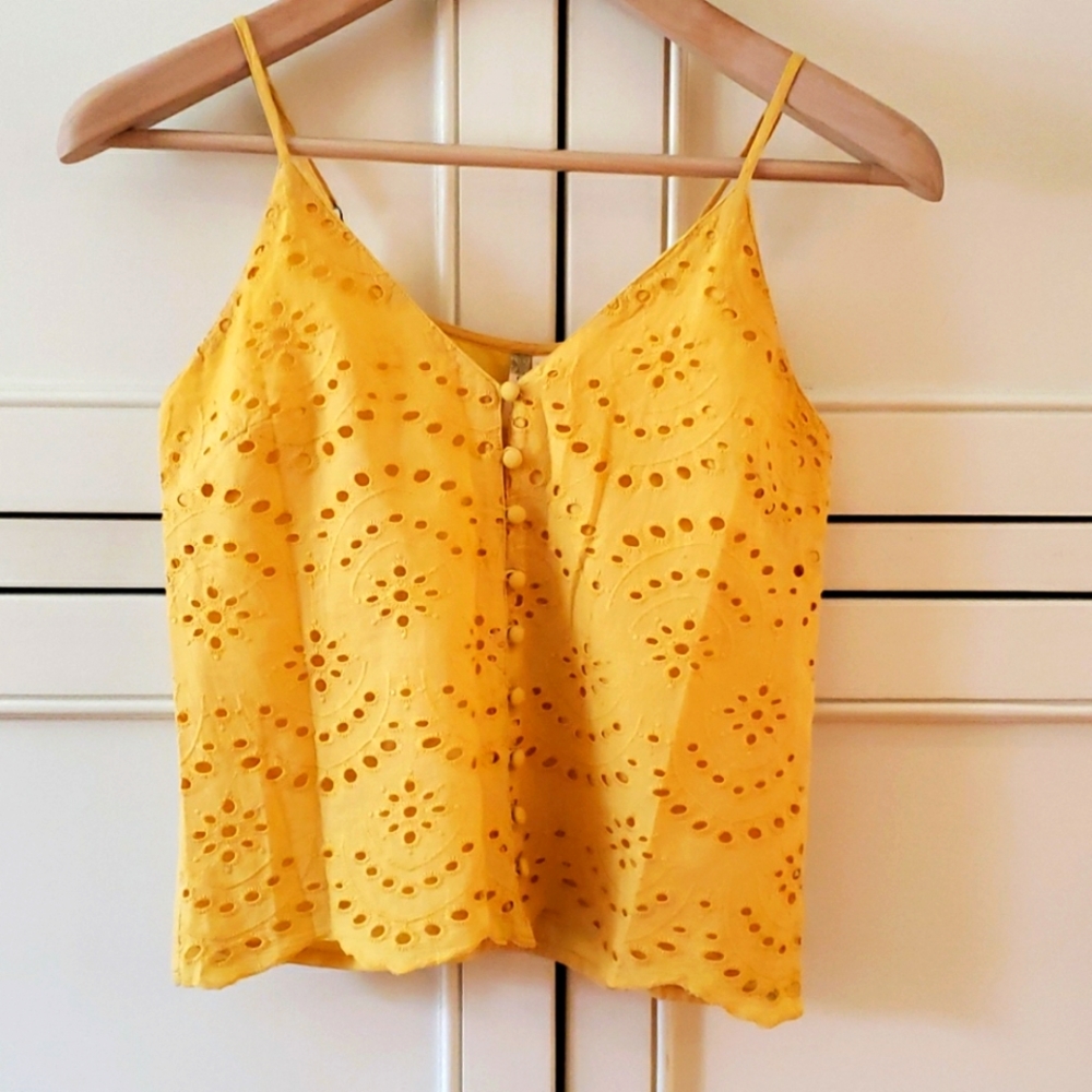 Dressy yellow top xs